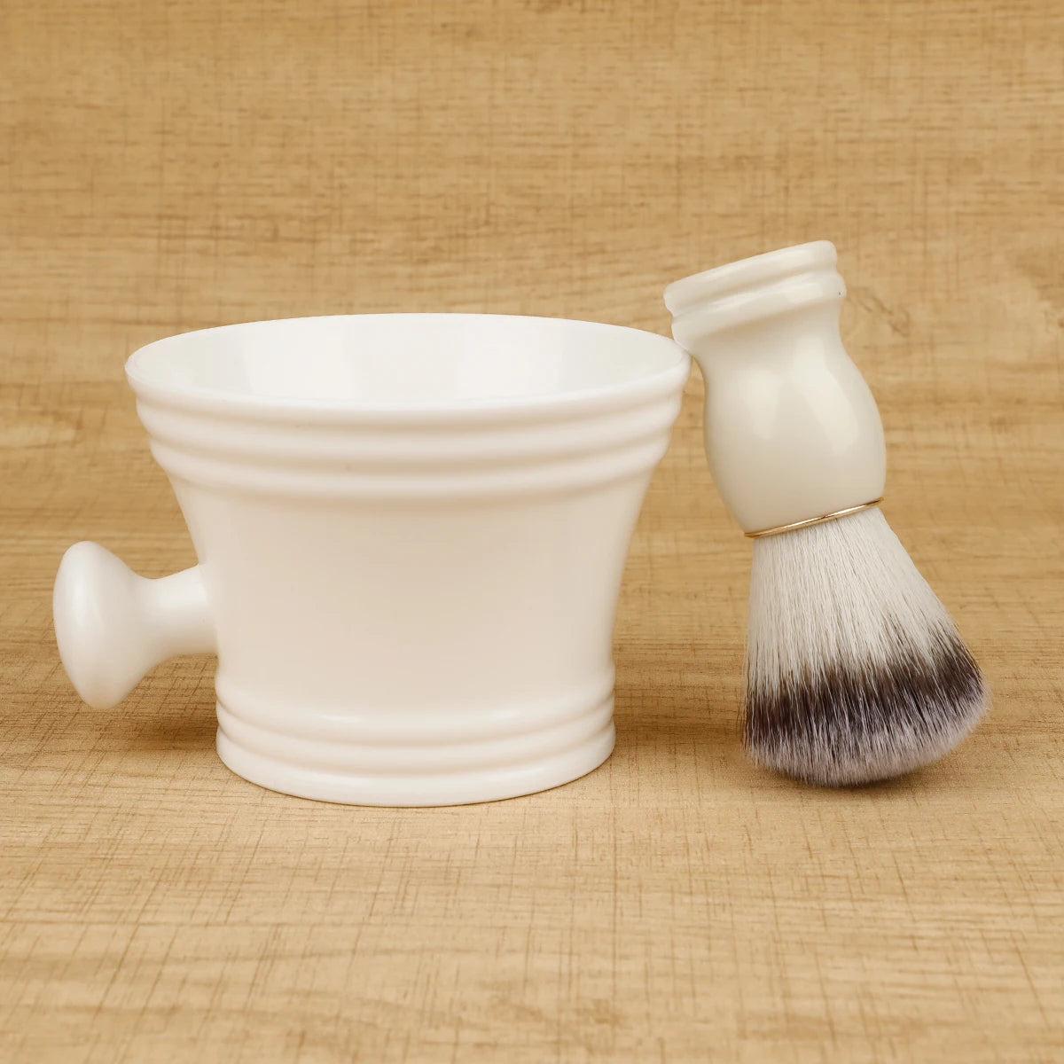 Beard Shaving Brush Makeup brushes 1pcs Wooden Handle Bristle Hair Salon Barber Soap Foam Shave Men Facial Cleaning Tools