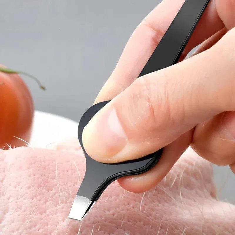 1pcs Pig hair clipper Slant Tweezer With Hollow Out Handle Professional Eyebrow Facial Hair Remover Practical Beauty Tool For Me