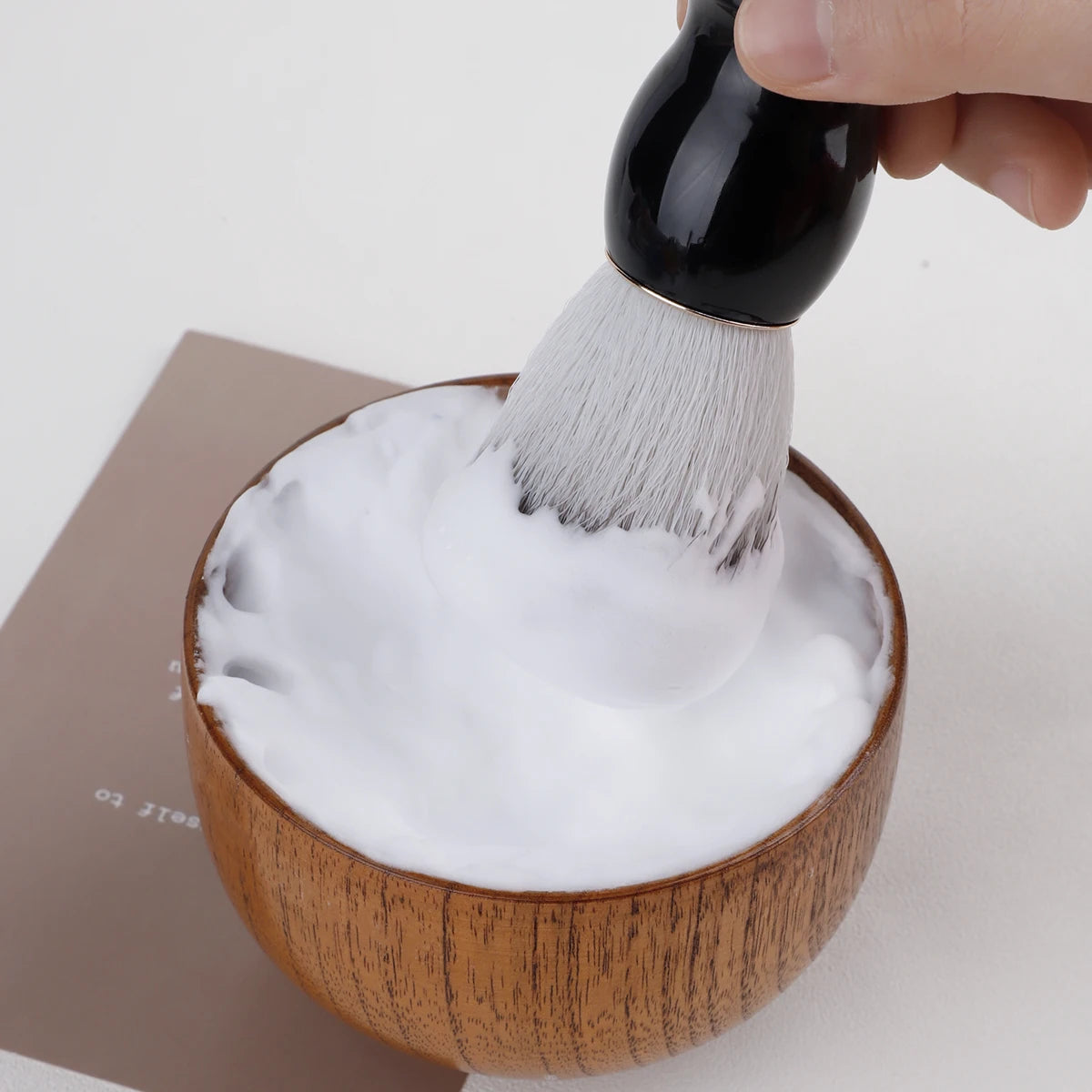Beard Shaving Brush Makeup brushes 1pcs Wooden Handle Bristle Hair Salon Barber Soap Foam Shave Men Facial Cleaning Tools